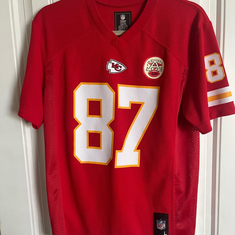 Travis Kelce Kansas City Youth Large Jersey!